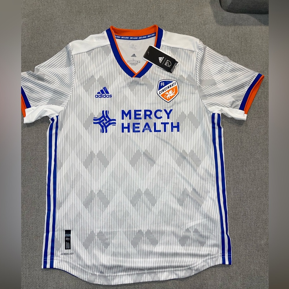 Fc Cincinnati  2021 Authentic Away Soccer Jersey